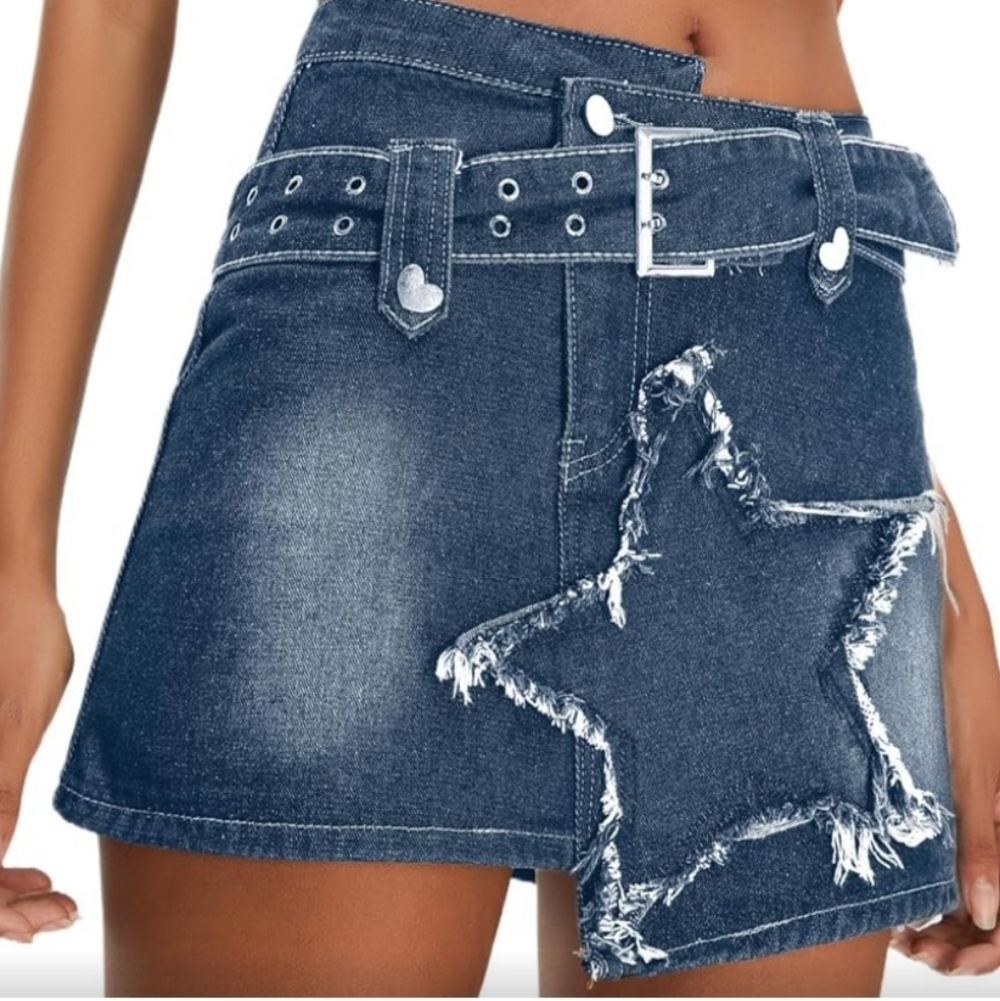 KISIDOO Vintage Denim Star Embellished Mini Skirt, Size XS And L, NWT